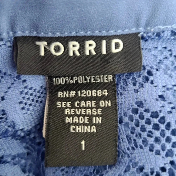 Torrid Sleeveless Top Blouse Women's 1X Periwinkle V-Neck Chest Pockets Lace - Picture 3 of 4